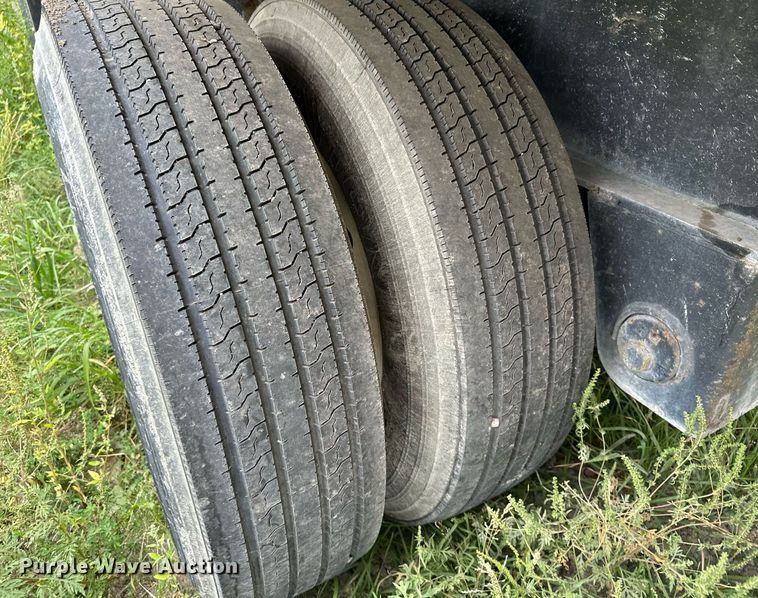 image for item MQ9419 1999 Transcraft eagle 48x96  flatbed trailer