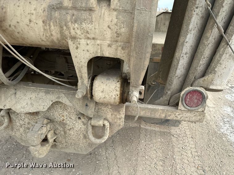 image for item MQ9432 2005 Kenworth W900  ready mix truck