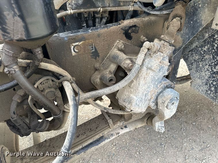 image for item MQ9432 2005 Kenworth W900  ready mix truck