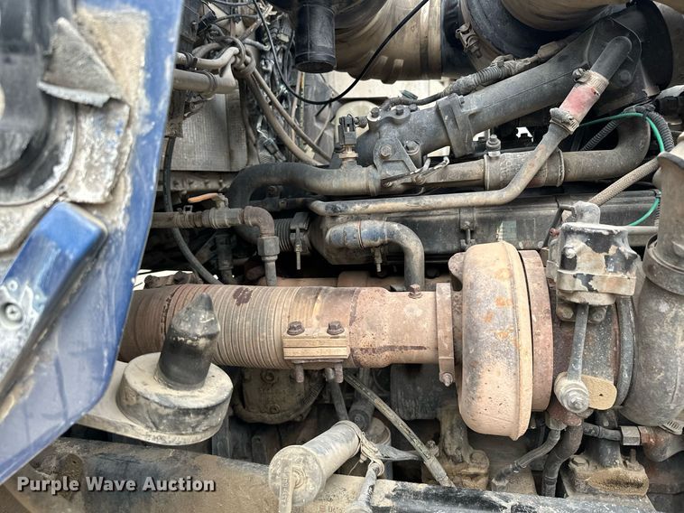 image for item MQ9432 2005 Kenworth W900  ready mix truck