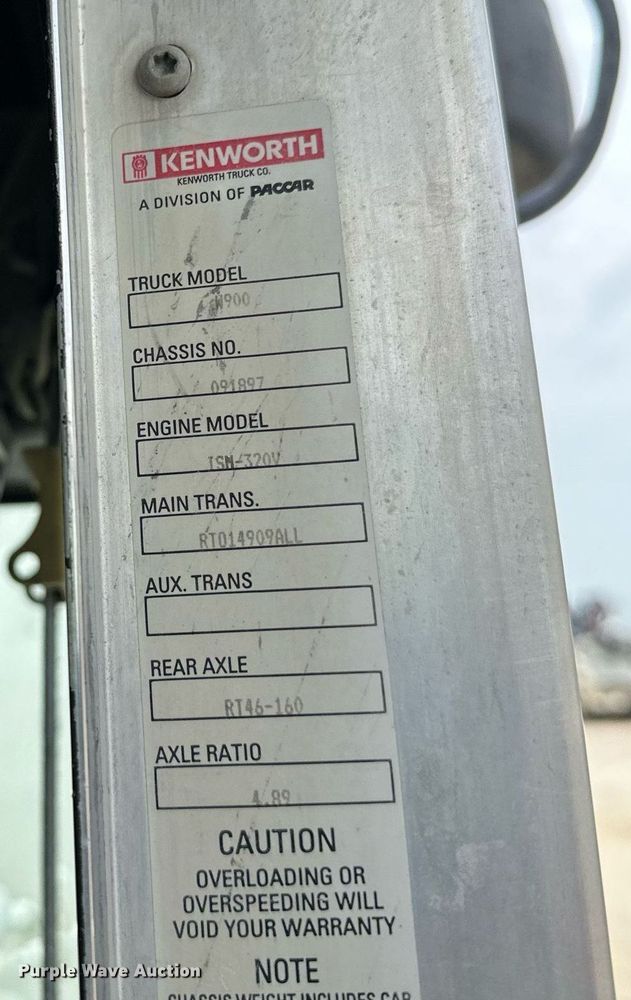 image for item MQ9432 2005 Kenworth W900  ready mix truck