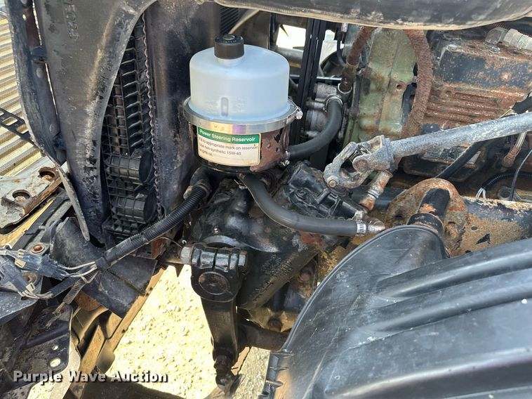 image for item MQ9461 2003 Freightliner Century Class S/T  semi truck