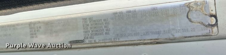 image for item MQ9461 2003 Freightliner Century Class S/T  semi truck