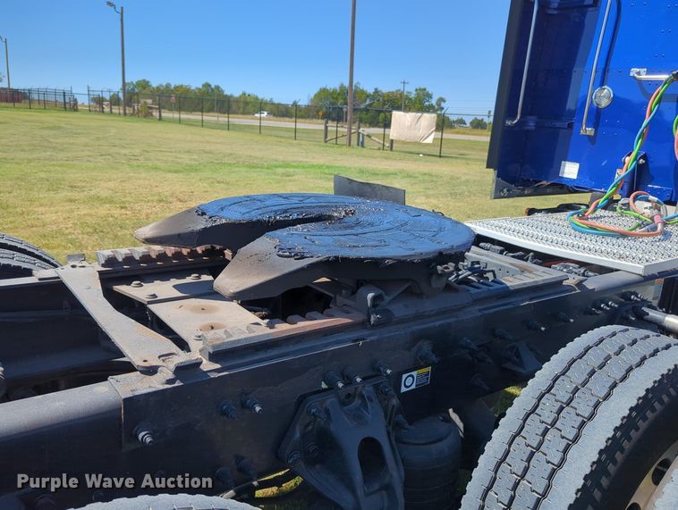 image for item MX9416 2021 Peterbilt 389  semi truck