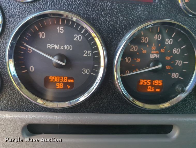 image for item MX9416 2021 Peterbilt 389  semi truck