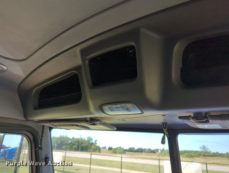 image for item MX9416 2021 Peterbilt 389  semi truck