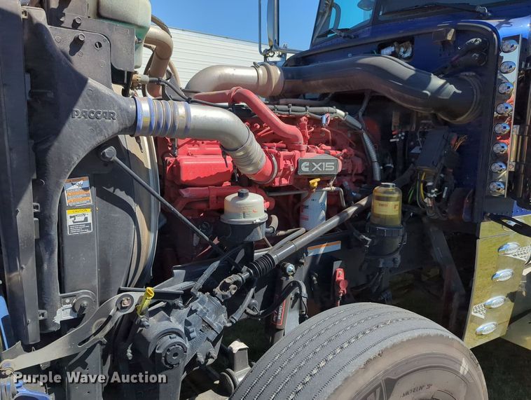 image for item MX9416 2021 Peterbilt 389  semi truck