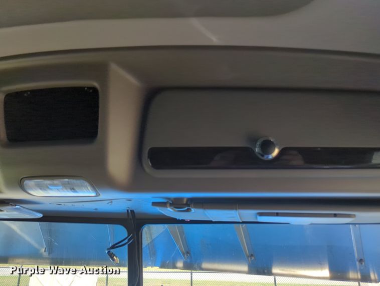 image for item MX9417 2023 Peterbilt 389  semi truck