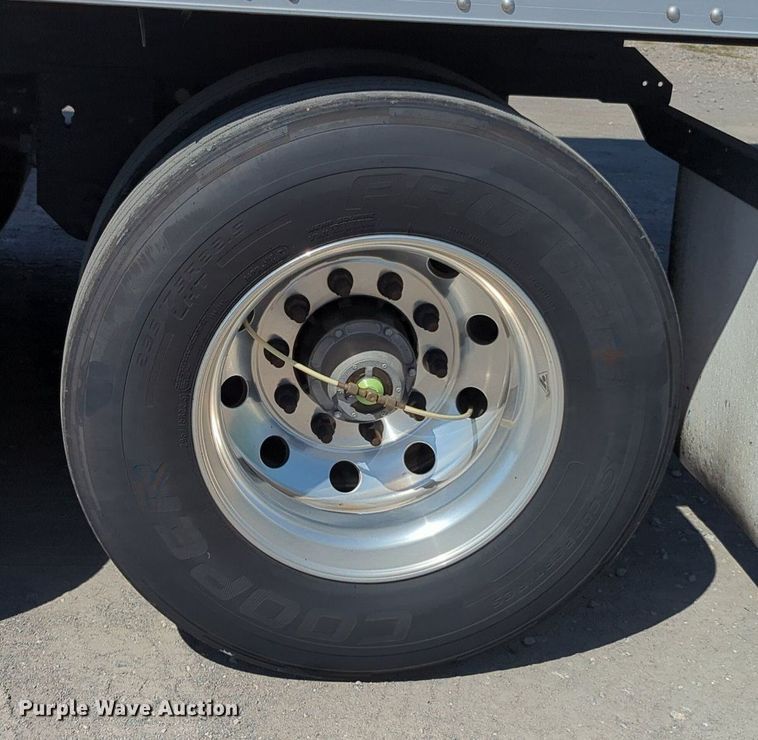 image for item MX9418 2023 CIMC Cool Globe  refrigerated van trailer