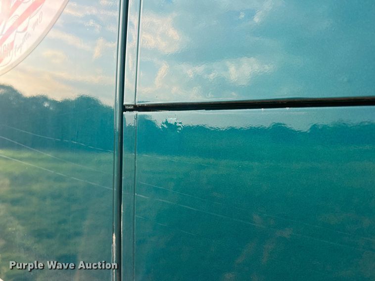 image for item NA9169 2001 Western Star 4964FX  semi truck