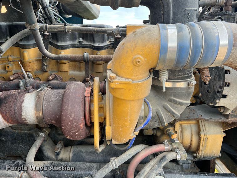 image for item NA9169 2001 Western Star 4964FX  semi truck