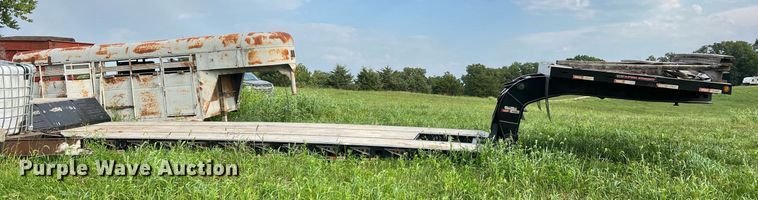 image for item NA9170 2021 Kalyn Siebert HRGN-2-40T  lowboy equipment trailer