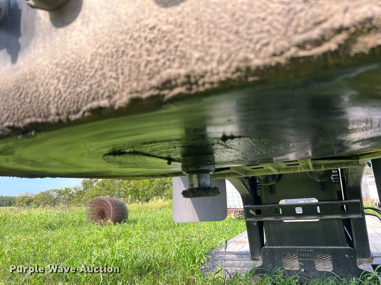 image for item NA9170 2021 Kalyn Siebert HRGN-2-40T  lowboy equipment trailer