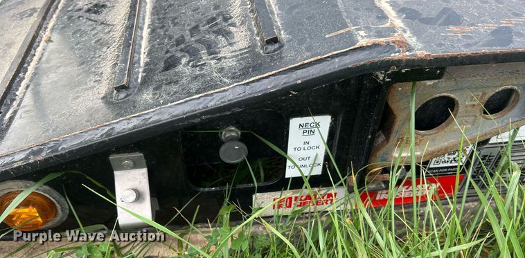 image for item NA9170 2021 Kalyn Siebert HRGN-2-40T  lowboy equipment trailer