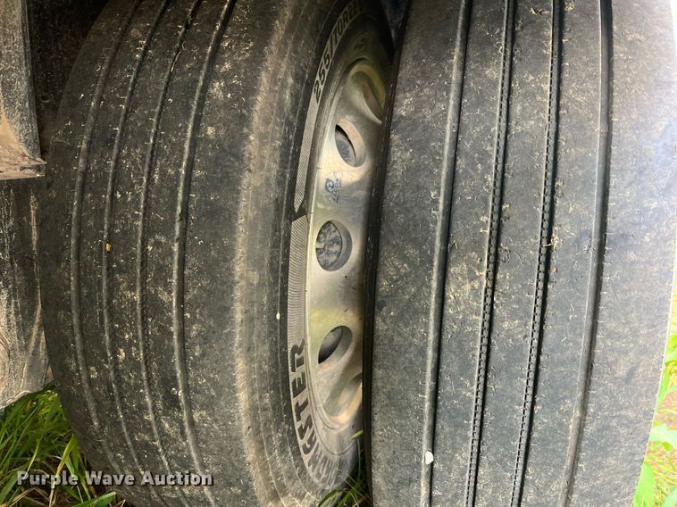 image for item NA9170 2021 Kalyn Siebert HRGN-2-40T  lowboy equipment trailer