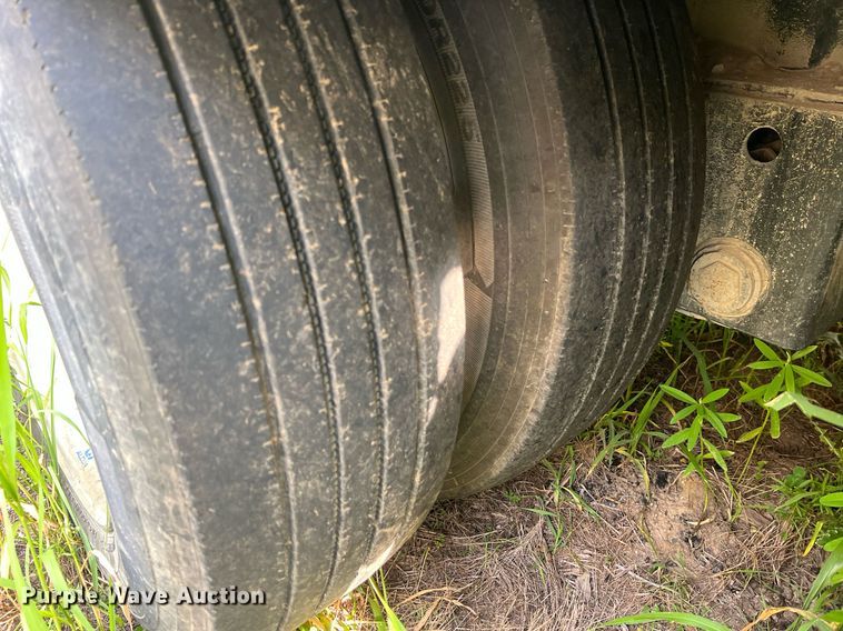 image for item NA9170 2021 Kalyn Siebert HRGN-2-40T  lowboy equipment trailer