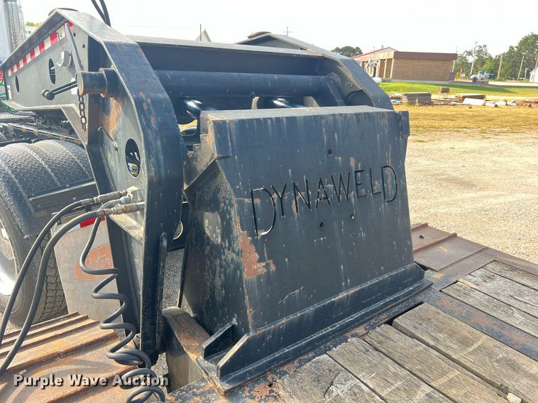 image for item NA9183 1998 Dynaweld  lowboy equipment trailer