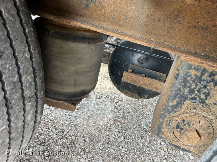 image for item NA9183 1998 Dynaweld  lowboy equipment trailer