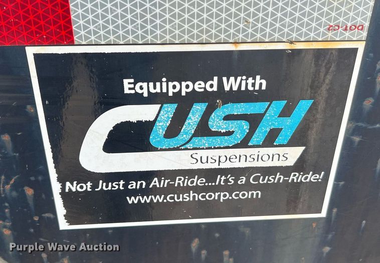 image for item NA9183 1998 Dynaweld  lowboy equipment trailer