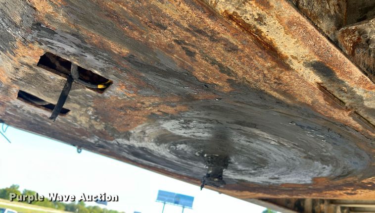 image for item NA9191 1993 Transcraft Eagle W2 45X96  flatbed trailer