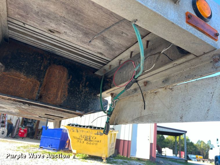 image for item NA9191 1993 Transcraft Eagle W2 45X96  flatbed trailer