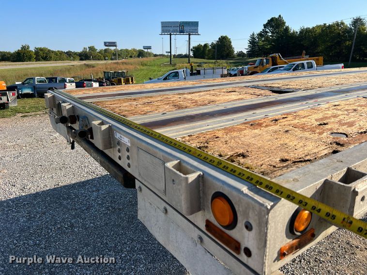 image for item NA9191 1993 Transcraft Eagle W2 45X96  flatbed trailer