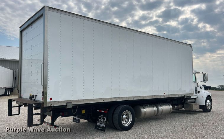 image for item NA9206 2019 Peterbilt 337 chassis lift truck