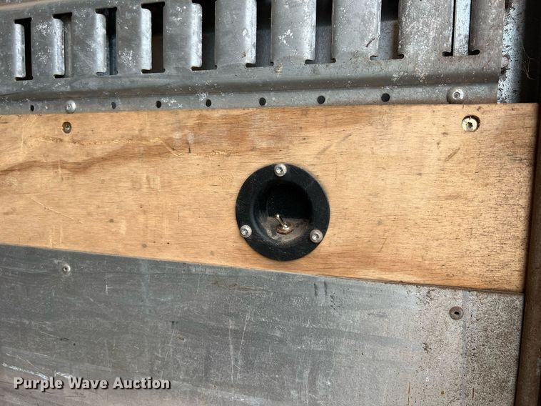 image for item NA9206 2019 Peterbilt 337 chassis lift truck