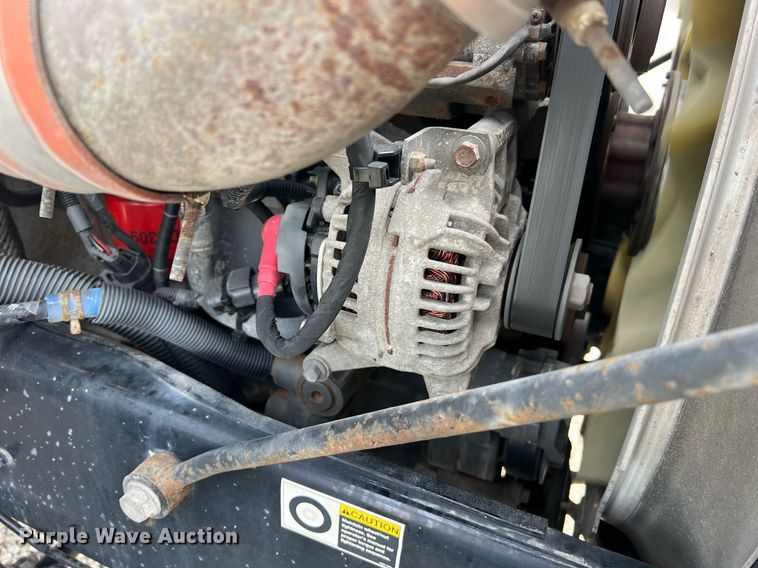 image for item NA9206 2019 Peterbilt 337 chassis lift truck