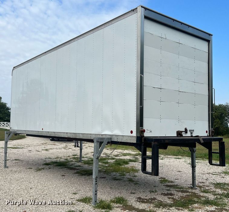 image for item NA9207 2013 Brown Industries  491725261 swap body box bed