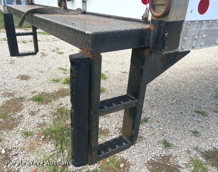 image for item NA9207 2013 Brown Industries  491725261 swap body box bed