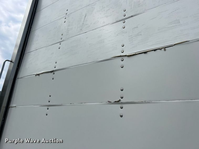 image for item NA9207 2013 Brown Industries  491725261 swap body box bed