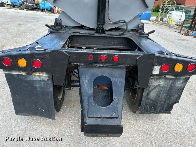 image for item NL9452 1999 Trail King TK60SSD-392  side dump trailer