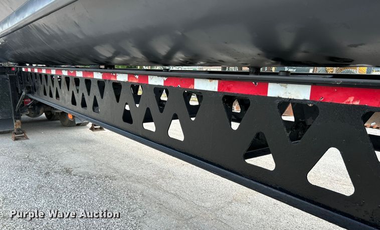 image for item NL9452 1999 Trail King TK60SSD-392  side dump trailer