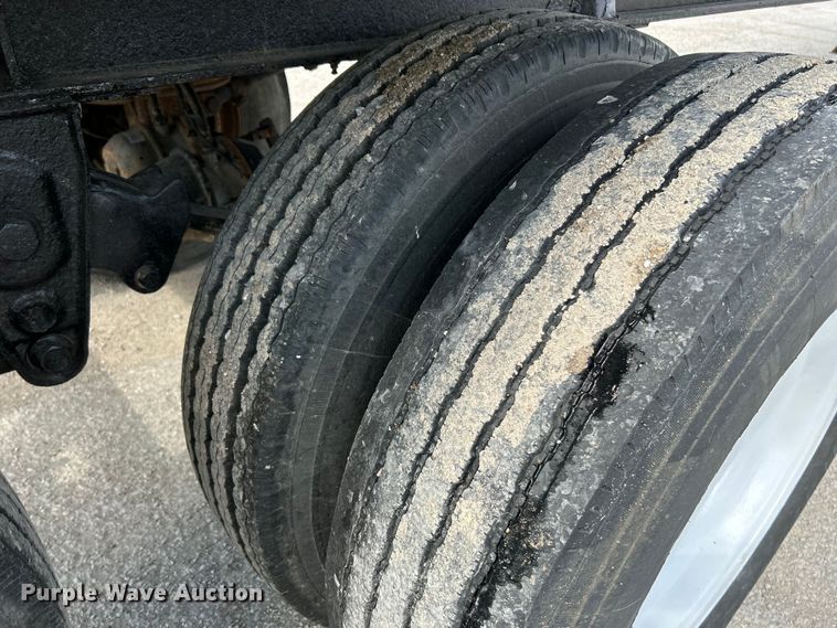 image for item NL9452 1999 Trail King TK60SSD-392  side dump trailer