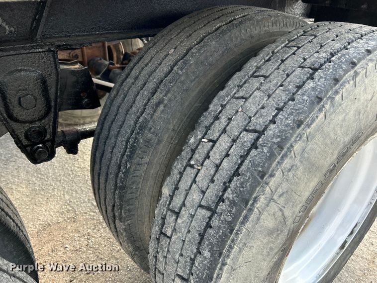 image for item NL9452 1999 Trail King TK60SSD-392  side dump trailer