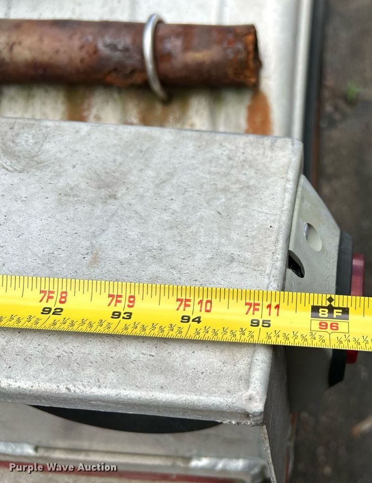 image for item NQ9820 1987 Fruehauf  tank trailer