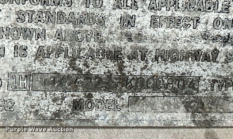 image for item NQ9820 1987 Fruehauf  tank trailer