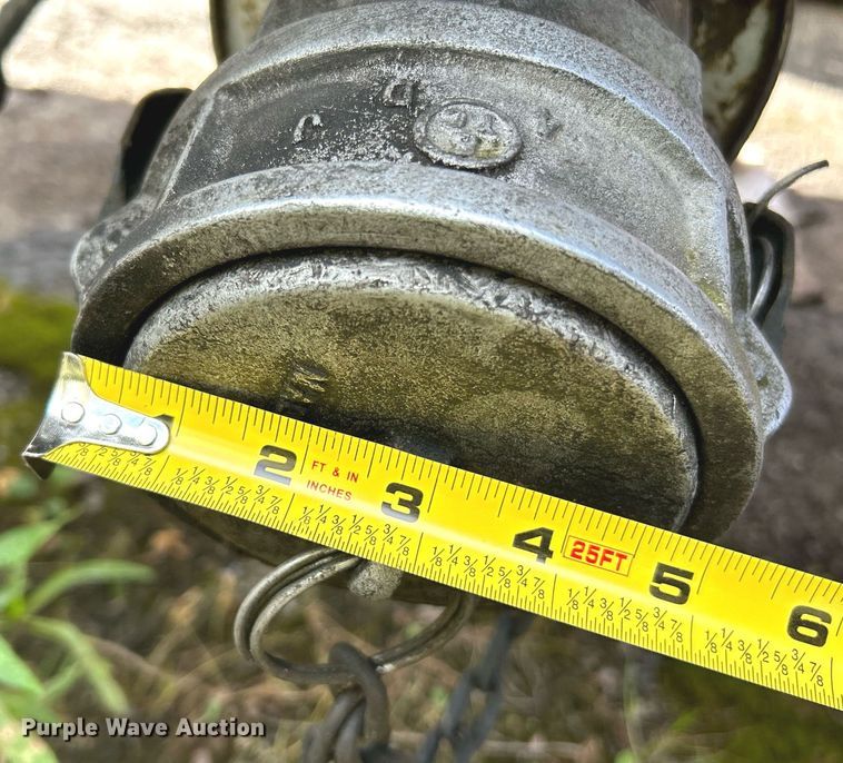 image for item NQ9826 1983 Clough  tank trailer