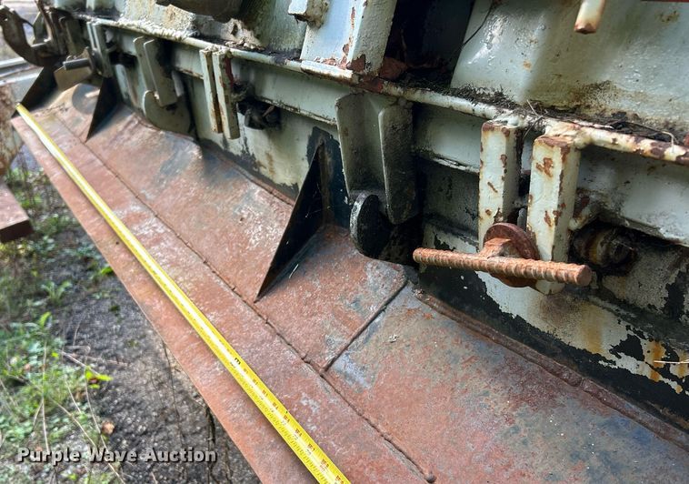 image for item NQ9832 1990 Brown  refuse trailer