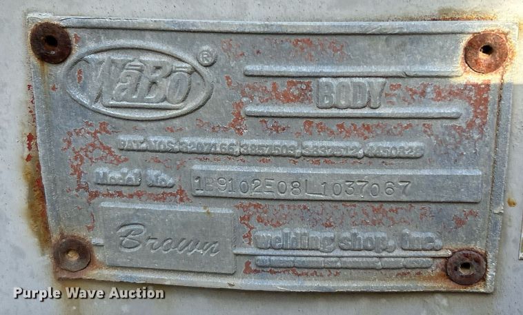 image for item NQ9832 1990 Brown  refuse trailer