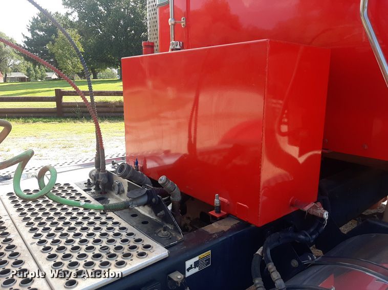 image for item NV9317 2009 Kenworth W900  semi truck