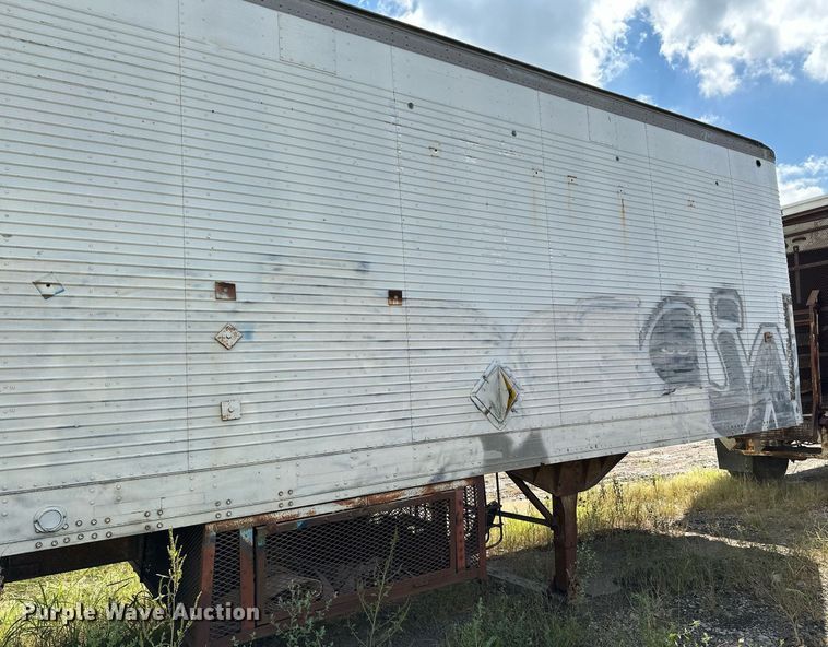 image for item NX9707 1972 Lufkin TFV-1P  dry van trailer