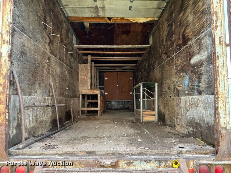 image for item NX9707 1972 Lufkin TFV-1P  dry van trailer