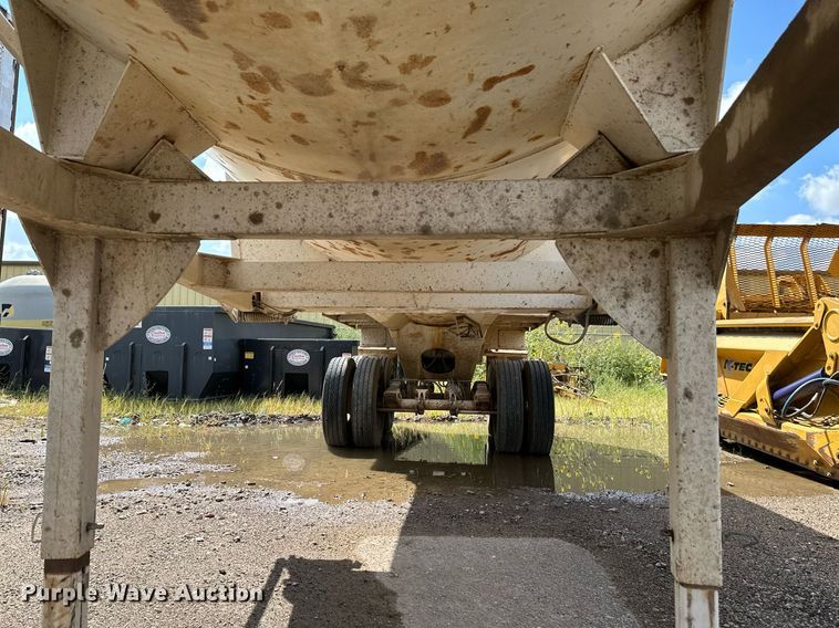 image for item NX9709 2001 CPS  end dump trailer