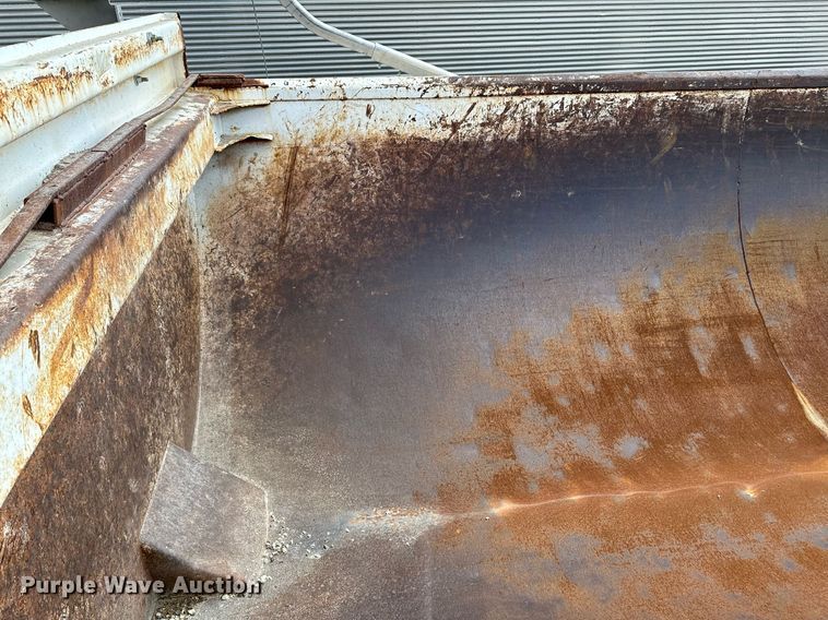 image for item NX9709 2001 CPS  end dump trailer