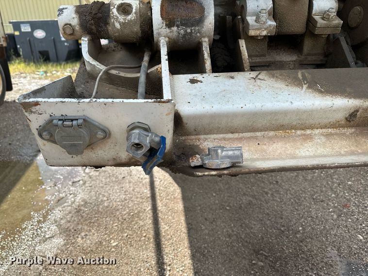 image for item NX9709 2001 CPS  end dump trailer