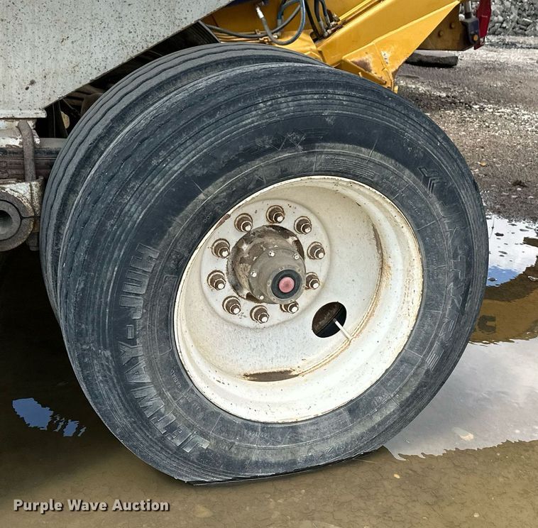 image for item NX9709 2001 CPS  end dump trailer