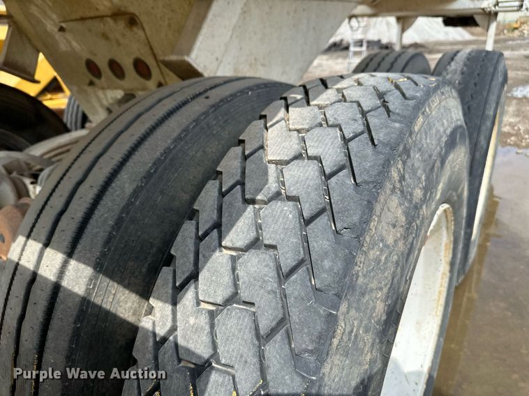 image for item NX9709 2001 CPS  end dump trailer