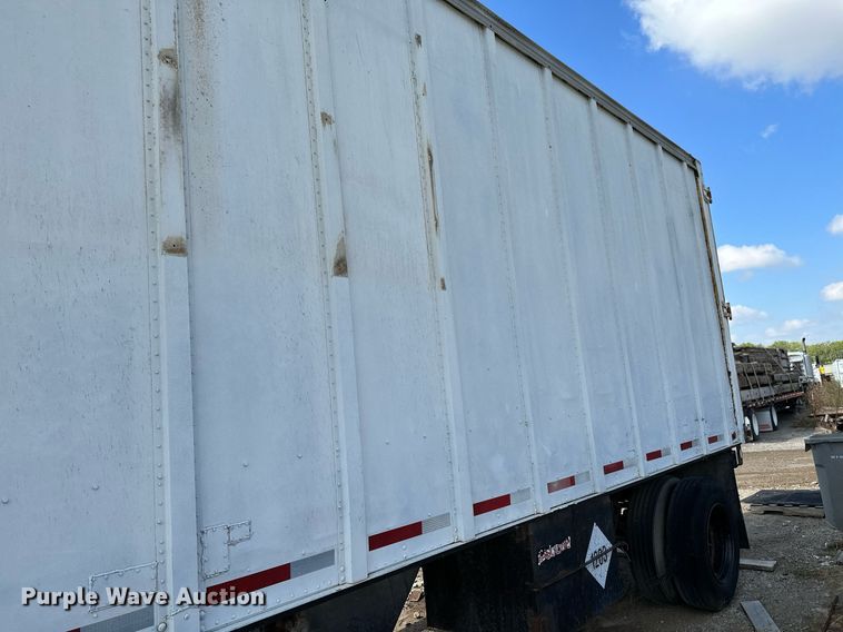 image for item NX9710 1971 Trailmobile A31A-1SAW  dry van trailer